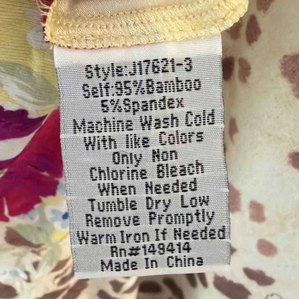 Johnny Was Yellow Floral Leopard Bamboo Short Sleeve Tee Womens Medium